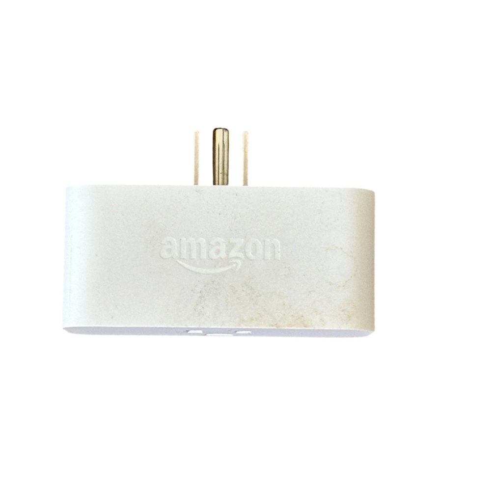 Amazon White Smart Plug Adapter - Picture 4 of 4